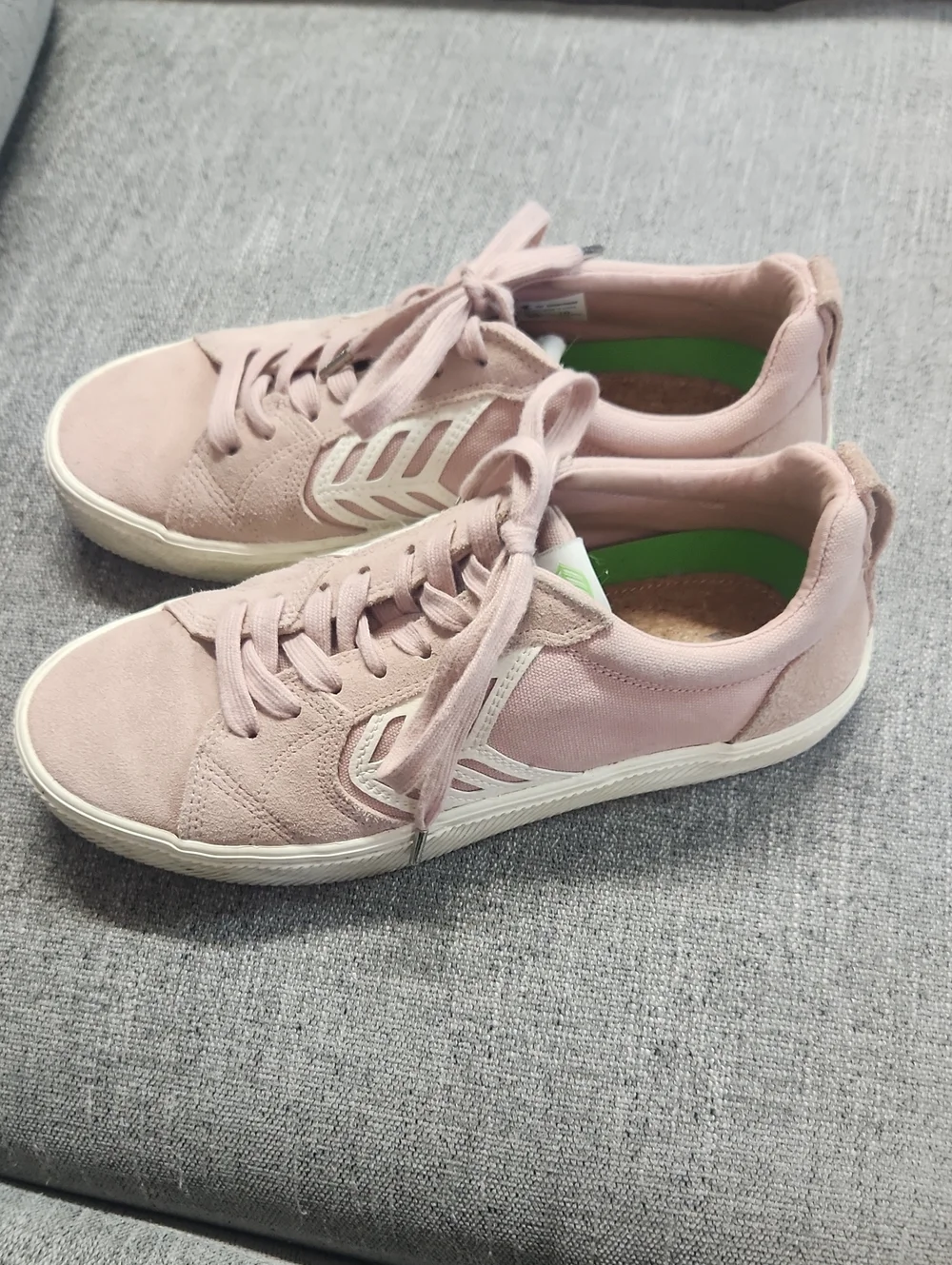 Cariuma Catiba Pro Women's Skate Shoes Rose/Ivory Size 10